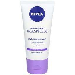 NIVEA Beruhigende Tagespflege 24h Feuchtigkeit LSF 15