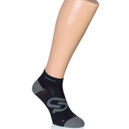 UNDER PRESSURE Ultralight Sneakers