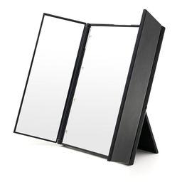 UNIQ Vanity Tri-Fold Kosmetikspiegel mit LED-Licht