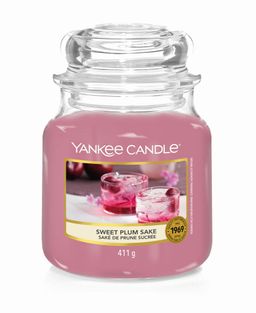 Yankee Candle Dufktkerze Sweet Plum Sake Medium Jar