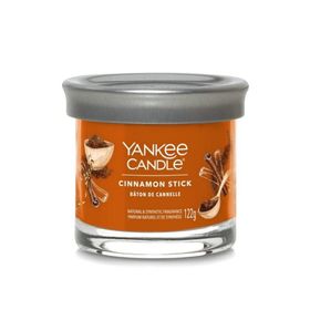 Duftkerze Signature Becher klein Cinnamon Stick