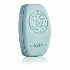 l'Occitane 5 Ess. Oils Purifying Freshness Solid Shampoo