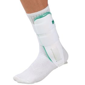 MUELLER Kältetherapie Gel-Brace