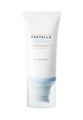 SKIN1004 Madagascar Centella Hyalu-Cica Water-Fit Sun Serum Sonnencreme