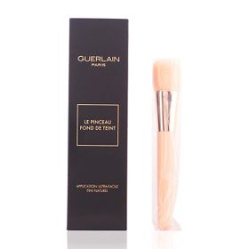 Guerlain The foundation Brush easy application