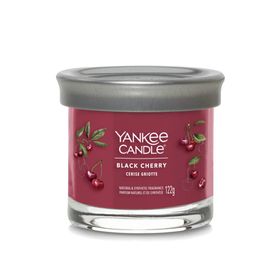 Aromatic candle Signature tumbler small Black Cherry