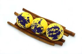 Badebombe Sommernacht mit Traubenkernöl 1 Stück 125 g