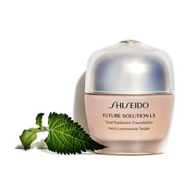 Shiseido, Future Solution LX Total Radiance Foundation