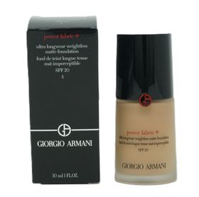 Giorgio Armani  power fabric+ ultra longwear weightless matte SPF 20 Foundation 4
