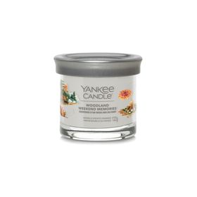 Duftkerze Signature Becher klein Woodland Weekend Memories