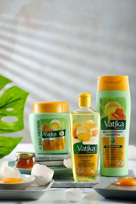 Vatika Naturals - Multivitamin Haarmaske mit Eiprotein