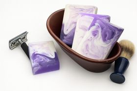 Nesbel Seife Herrenseife – herb & frisch | Glycerin & Ziegenmilch