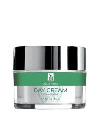 Plants are Purple Wonder Foundation Serum: Fair 30 ml - Shop Apotheke