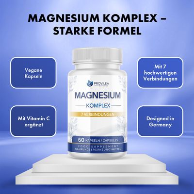 Flasche Magnesium Komplex Kapseln auf Podest. Text: Vegane Kapseln, 7 Verbindungen, mit Vitamin C, 60 Kapseln, Designed in Germany.