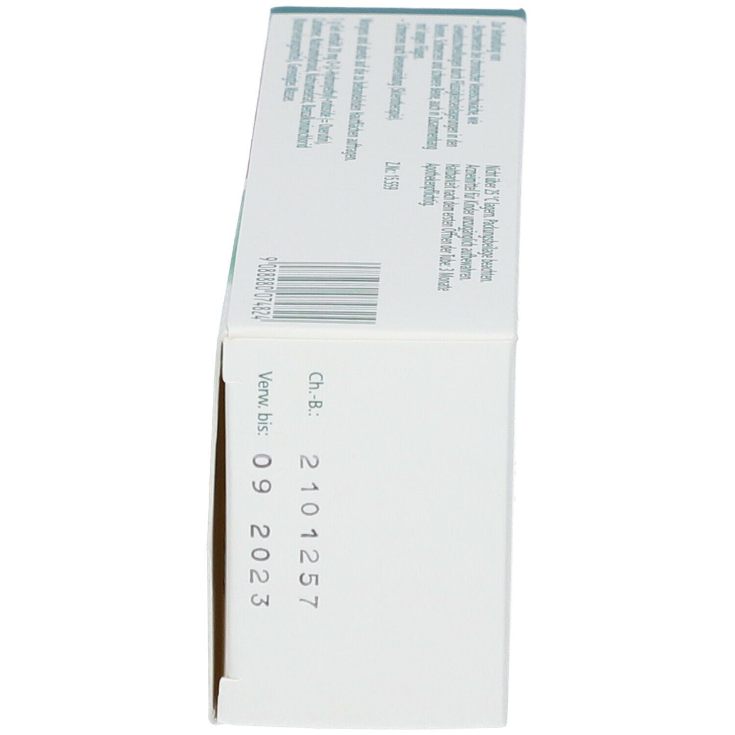 Seite der Venoruton Gel Schachtel. Chargennummer und Verfallsdatum: 09 2023.