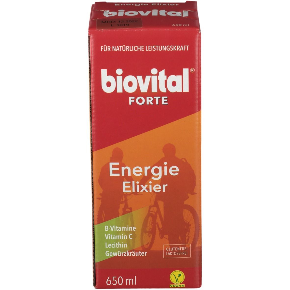 Karton mit "biovital FORTE Energie Elixier". Vegan-Siegel. Glutenfrei. Abbildung von Personen beim Radfahren.