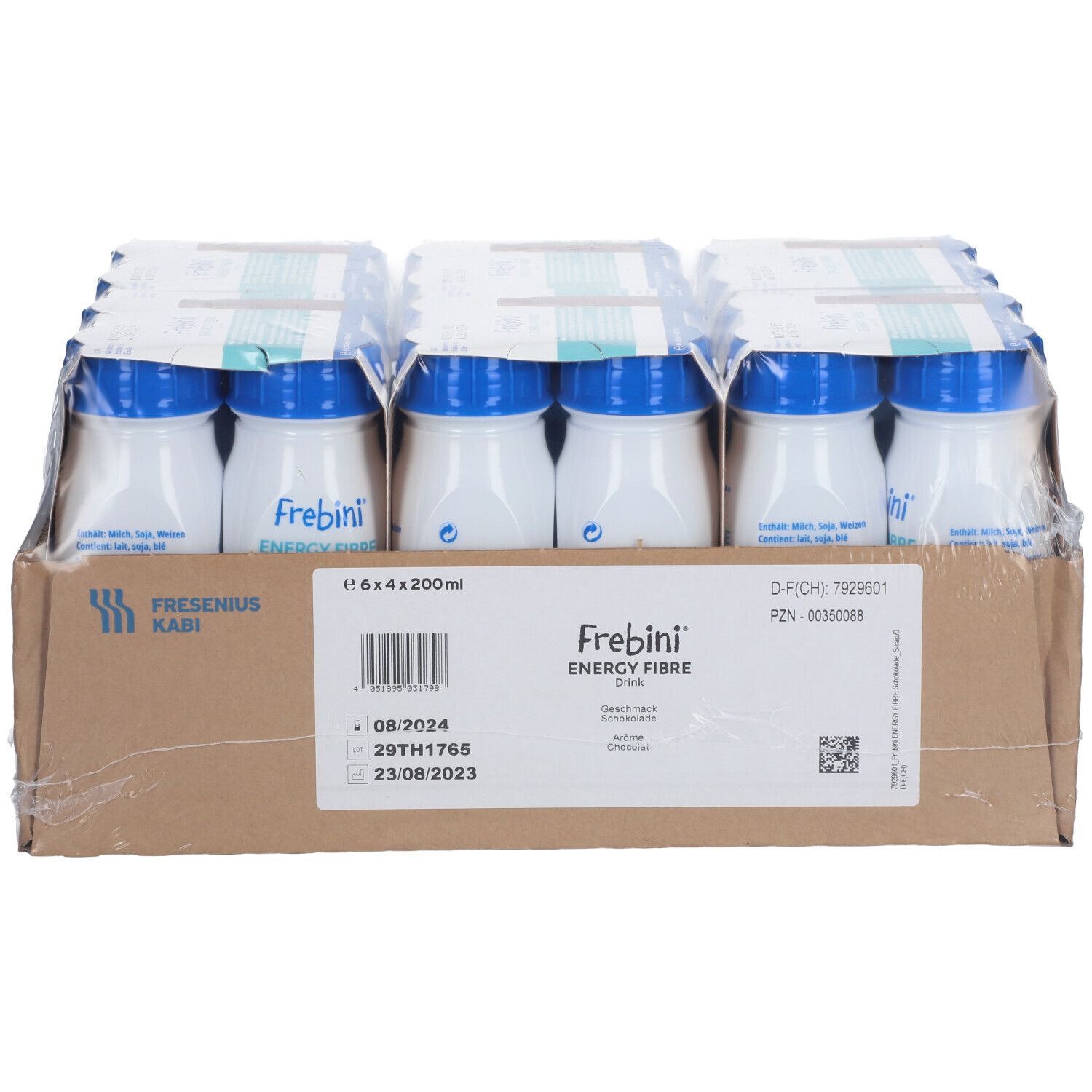 Karton mit 24 Frebini Energy Fibre Drink Flaschen. Jede Flasche hat einen blauen Deckel. Aufdrucke: Frebini, Energy Fibre, 6x4x200ml.