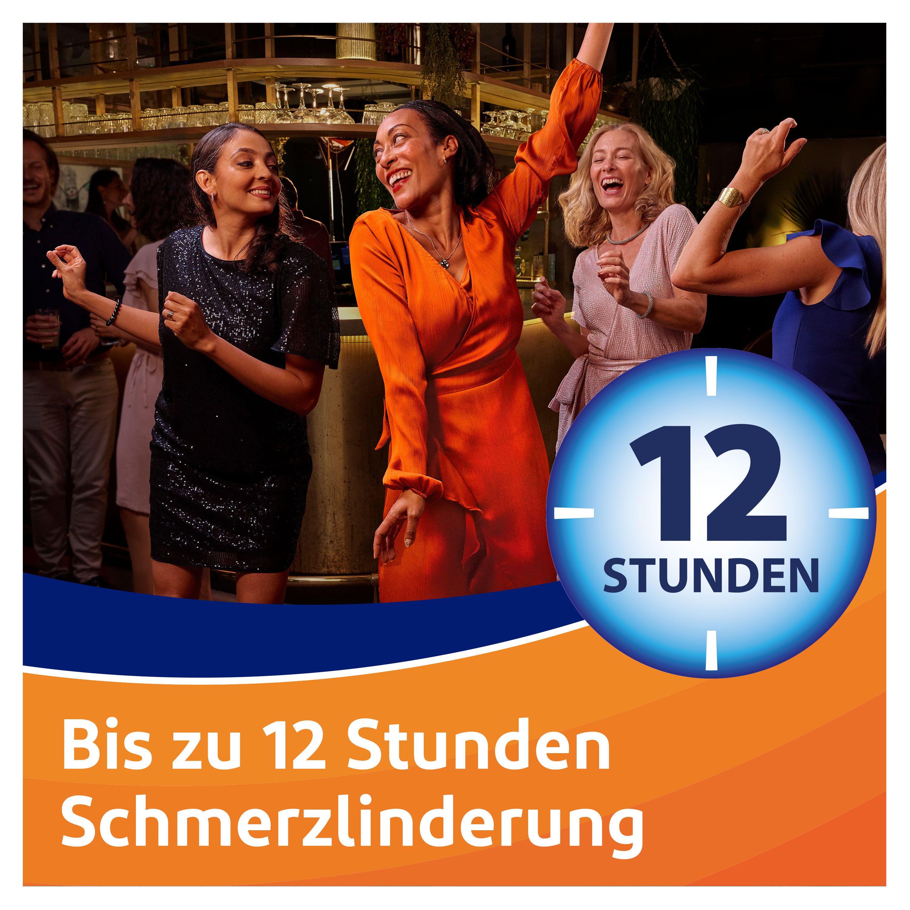 Szene mit tanzenden Menschen. Text: Bis zu 12 Stunden Schmerzlinderung. Blaue und orangefarbene Gestaltung. Logo und Produktname nicht sichtbar.
