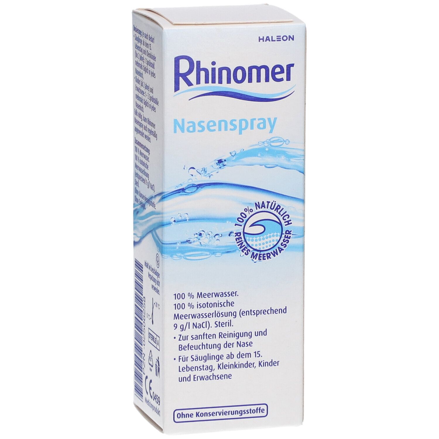 Rhinomer Nasenspray-Verpackung. Weißer Karton mit blauer Wellen-Grafik. Text: Rhinomer, Nasenspray, 100% Meerwasser, steril.
