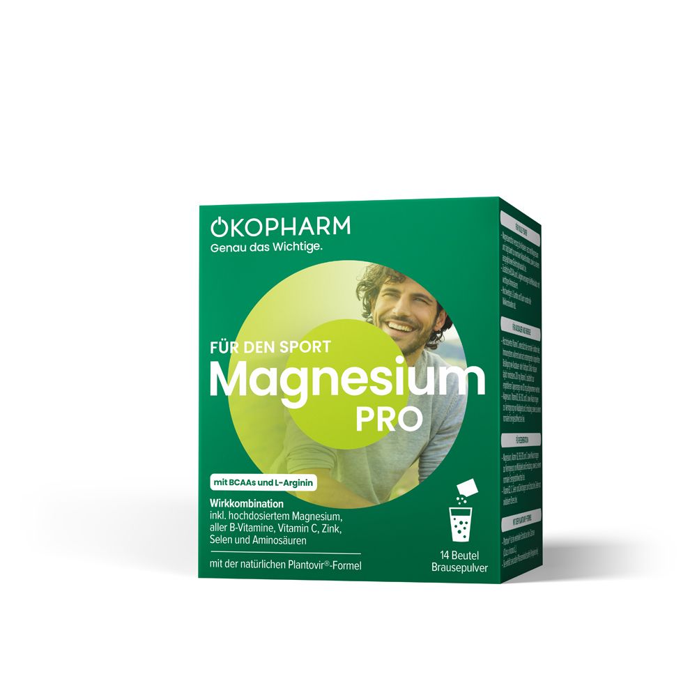 Grüne Schachtel ÖKOPHARM Magnesium PRO. Text: Für den Sport, Magnesium PRO, 14 Beutel Brausepulver. Mann lächelt.