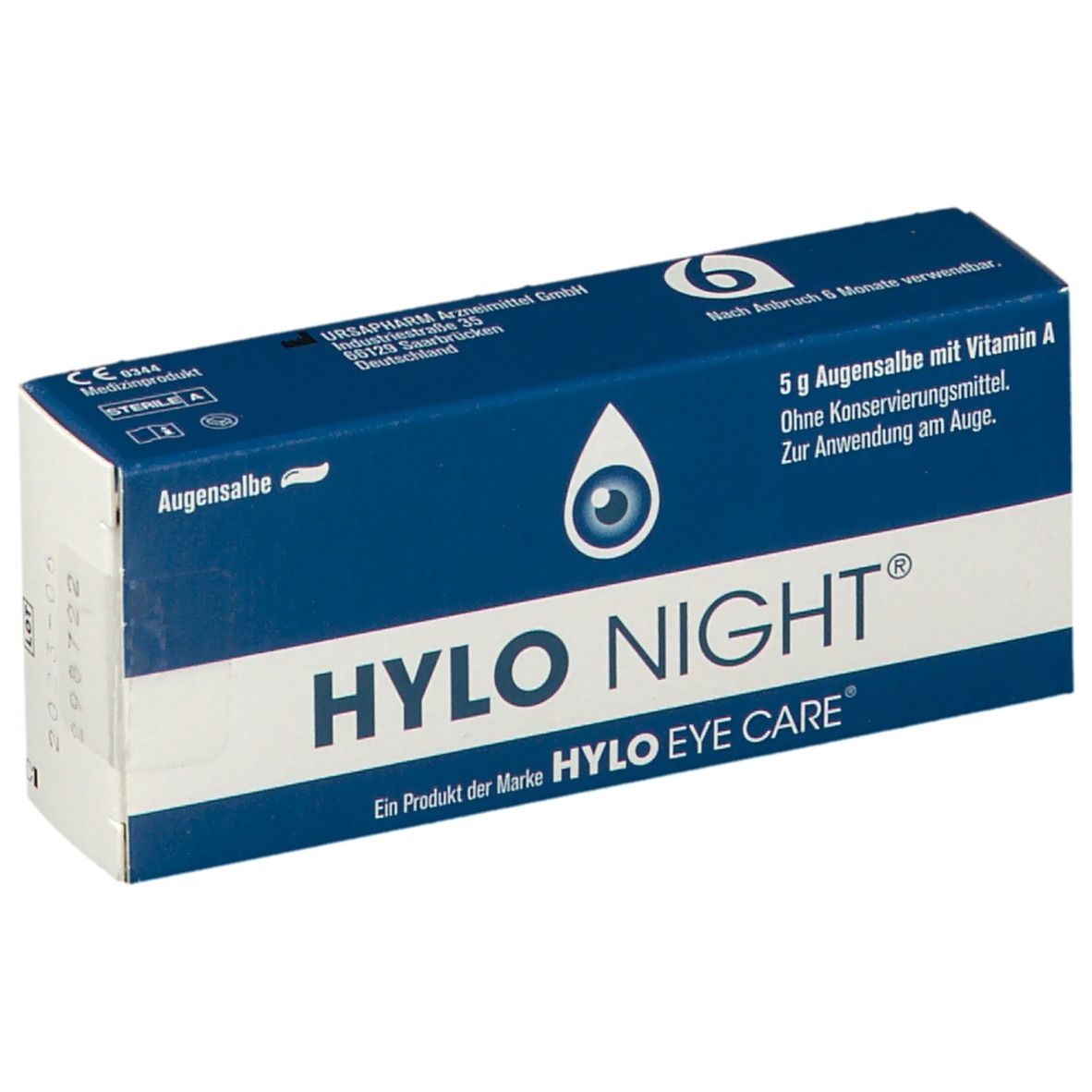 Blaue Faltschachtel mit "HYLO NIGHT®"-Schriftzug. Enthält 5 g Augensalbe mit Vitamin A. Aufdrucke: "Augensalbe", "HYLO EYE CARE". Herstelleradresse.