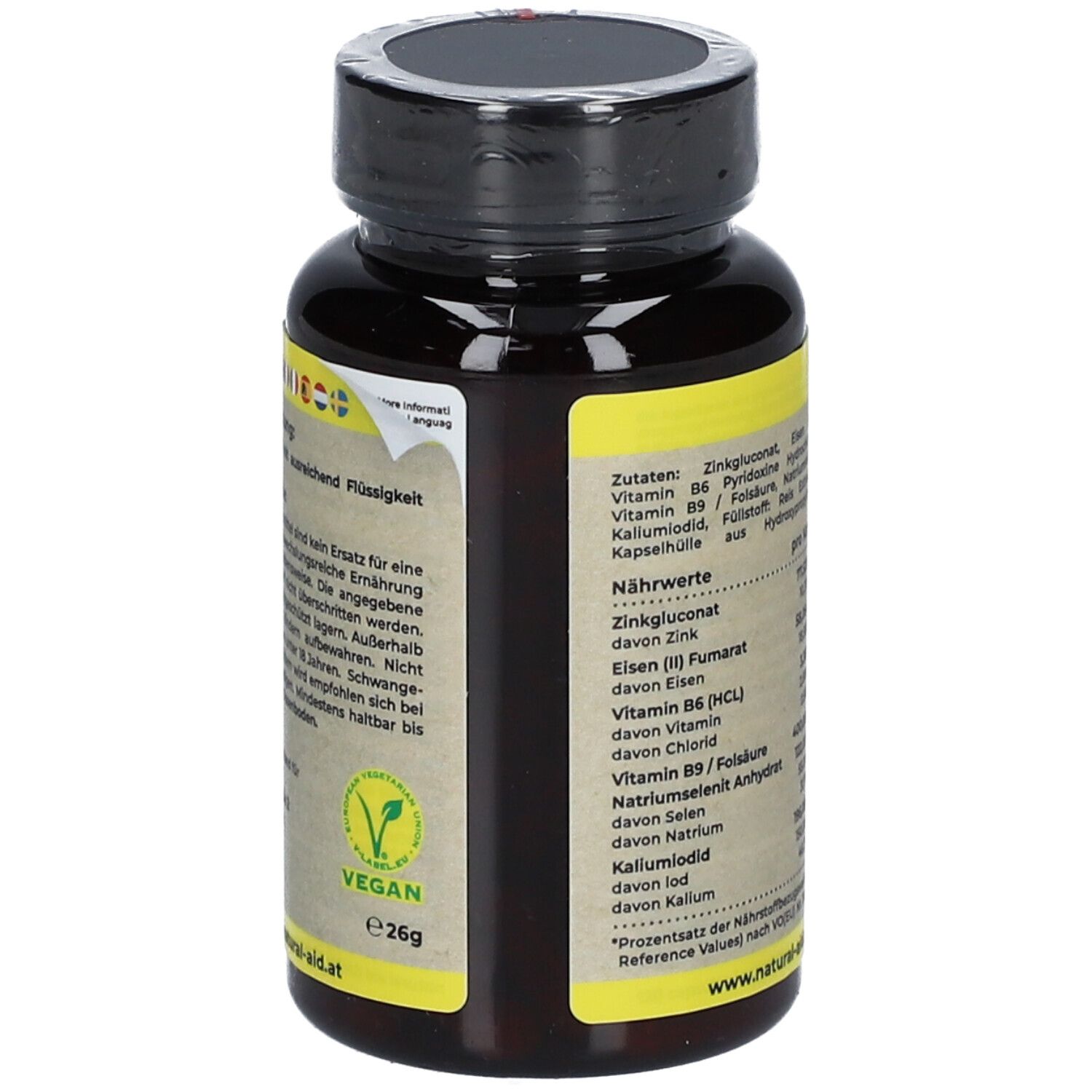 Braune Flasche mit gelbem Etikett. Enthält Informationen zu Inhaltsstoffen und Nährwerten von DAILY VEGAN PLUS. Vegan-Siegel.