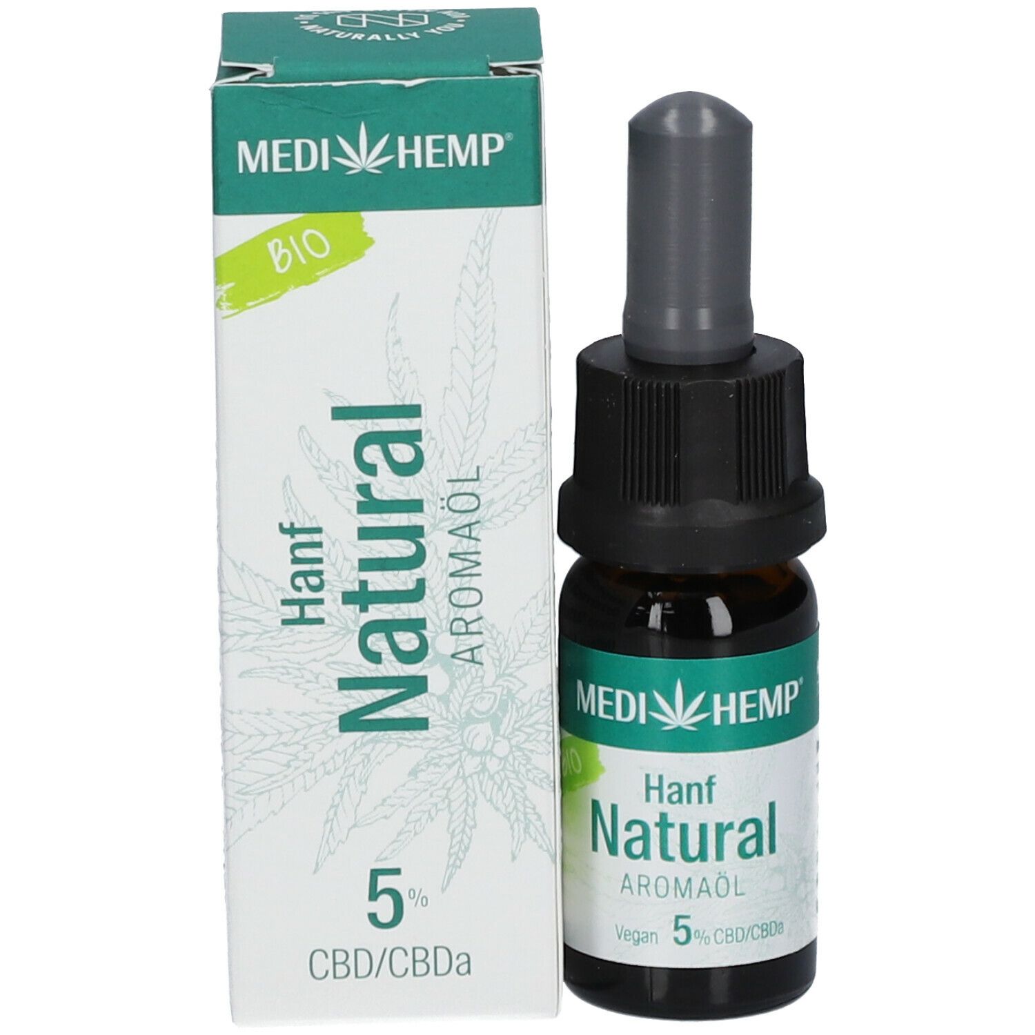 Braune Glasflasche mit schwarzem Verschluss und Pipette, neben einer weißen Schachtel. Aufschrift: MEDIHEMP, Hanf Natural Aromaöl, 5 %.