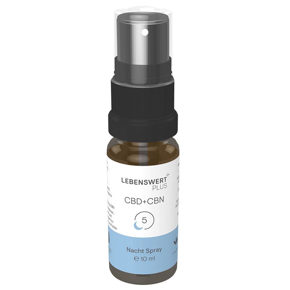 LEBENSWERT+ CBD+CBN 5 % Nacht Spray. Braune Glasflasche mit Sprühkopf. Blaue Etikett mit Produktinformationen.
