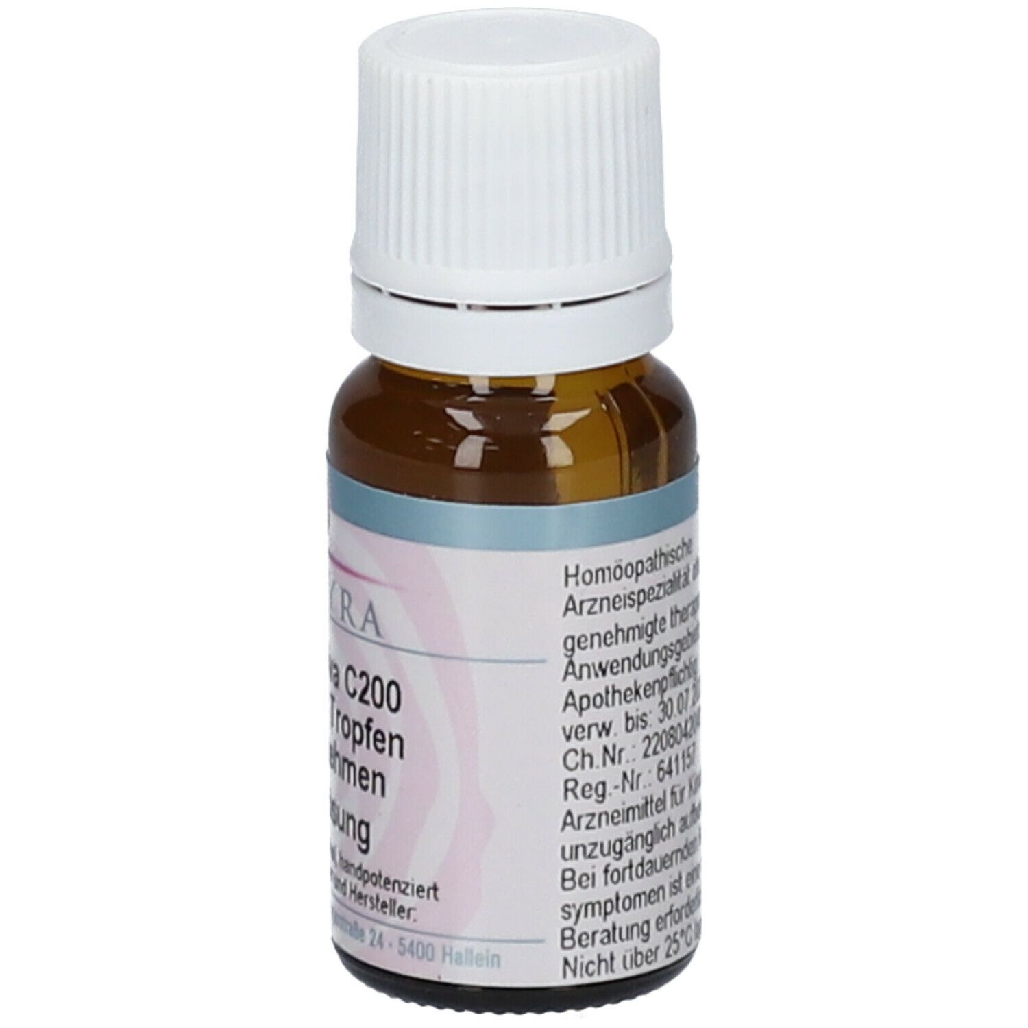 Braune Glasflasche mit weißem Deckel. Etikett mit homöopathischen Informationen. Apothekenpflichtig. Haltbarkeit bis 30.07.2026.