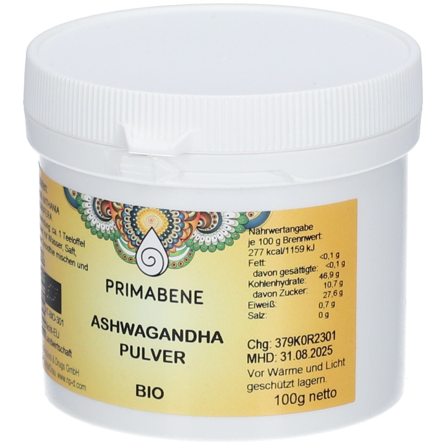 Pot blanc avec couvercle à vis. Étiquette avec nom du produit PRIMABENE ASHWAGANDHA PULVER, label bio et informations nutritionnelles.