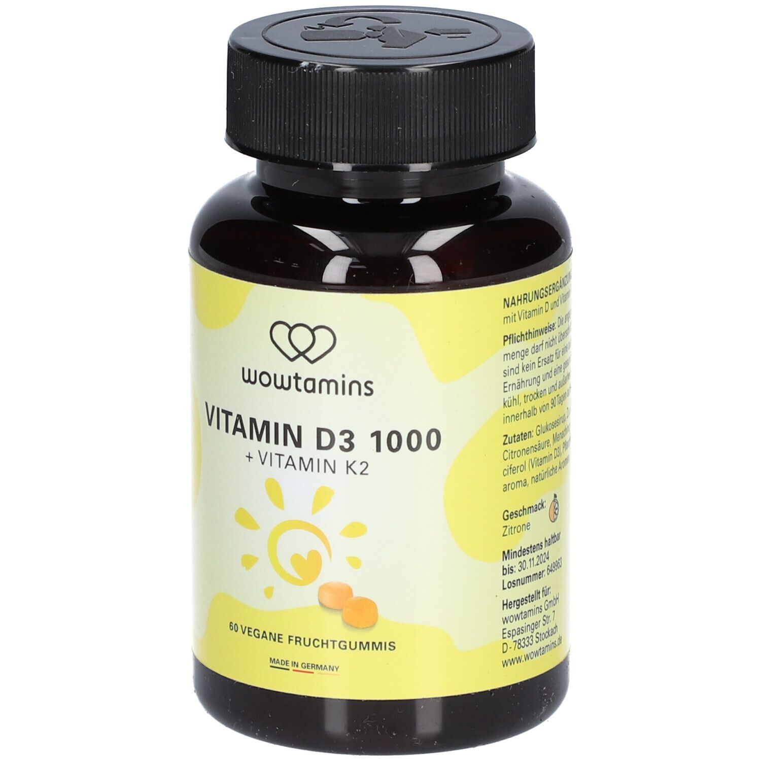 Braune Flasche mit schwarzem Deckel. Aufschrift: wowtamins VITAMIN D3 1000 + VITAMIN K2. 60 vegane Fruchtgummis. Mindestens haltbar bis 30.11.2024.