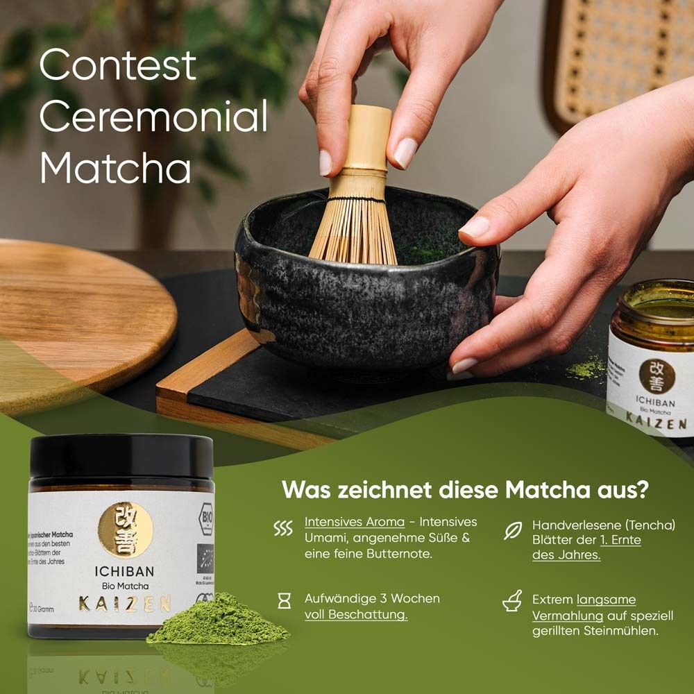Matcha-Zubereitung. Bambusbesen, Schale, Produktverpackung "ICHIBAN Bio Matcha". Text: "Was zeichnet diese Matcha aus?"