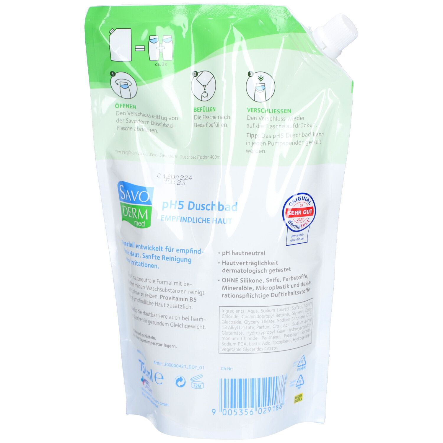 Rückseite des SAVODERM pH5 Duschbad Nachfüllbeutels. Text und Logos auf weißem Hintergrund. Grüne obere Hälfte.