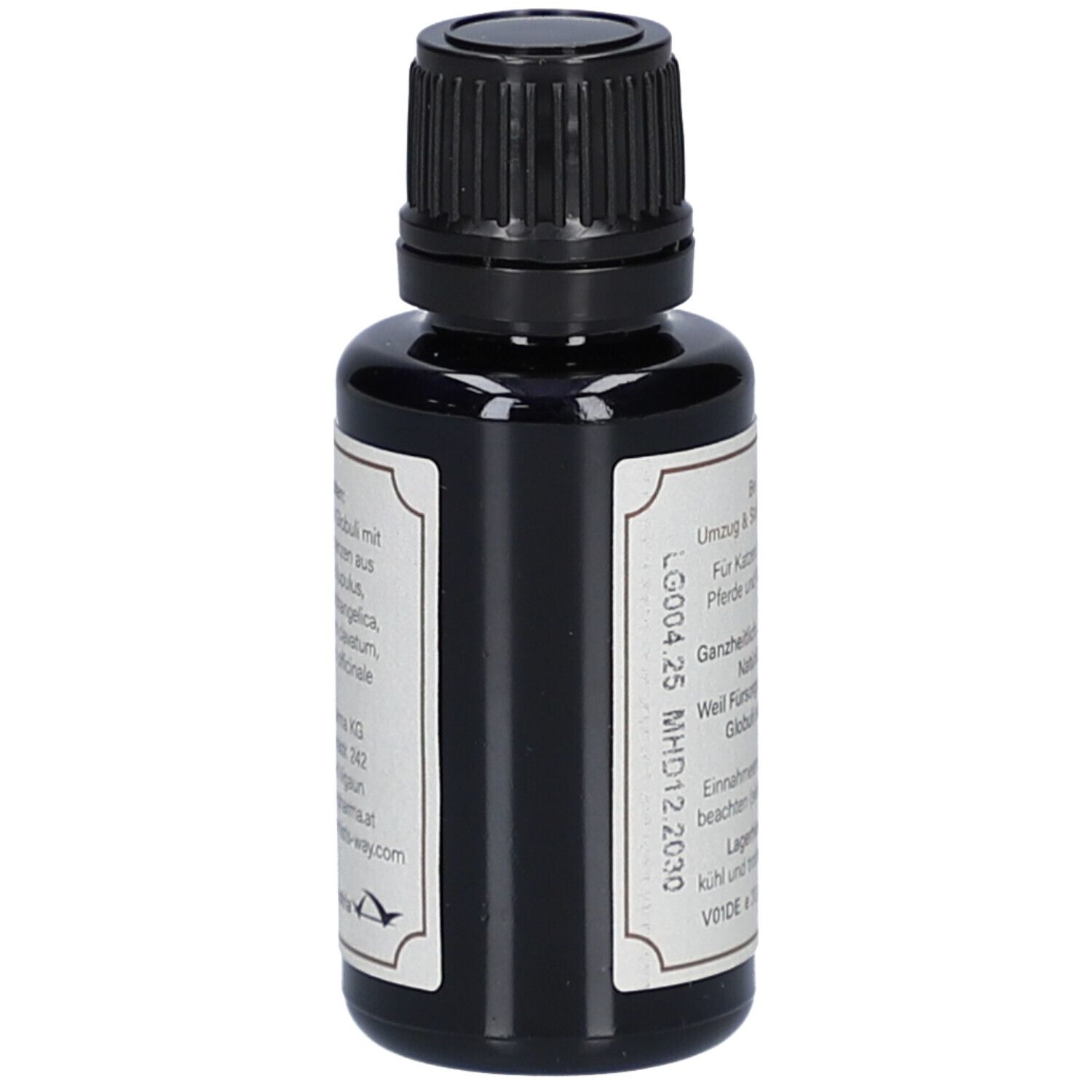 Braune Glasflasche mit schwarzem Deckel. Etikett mit Text, teilweise verdeckt.