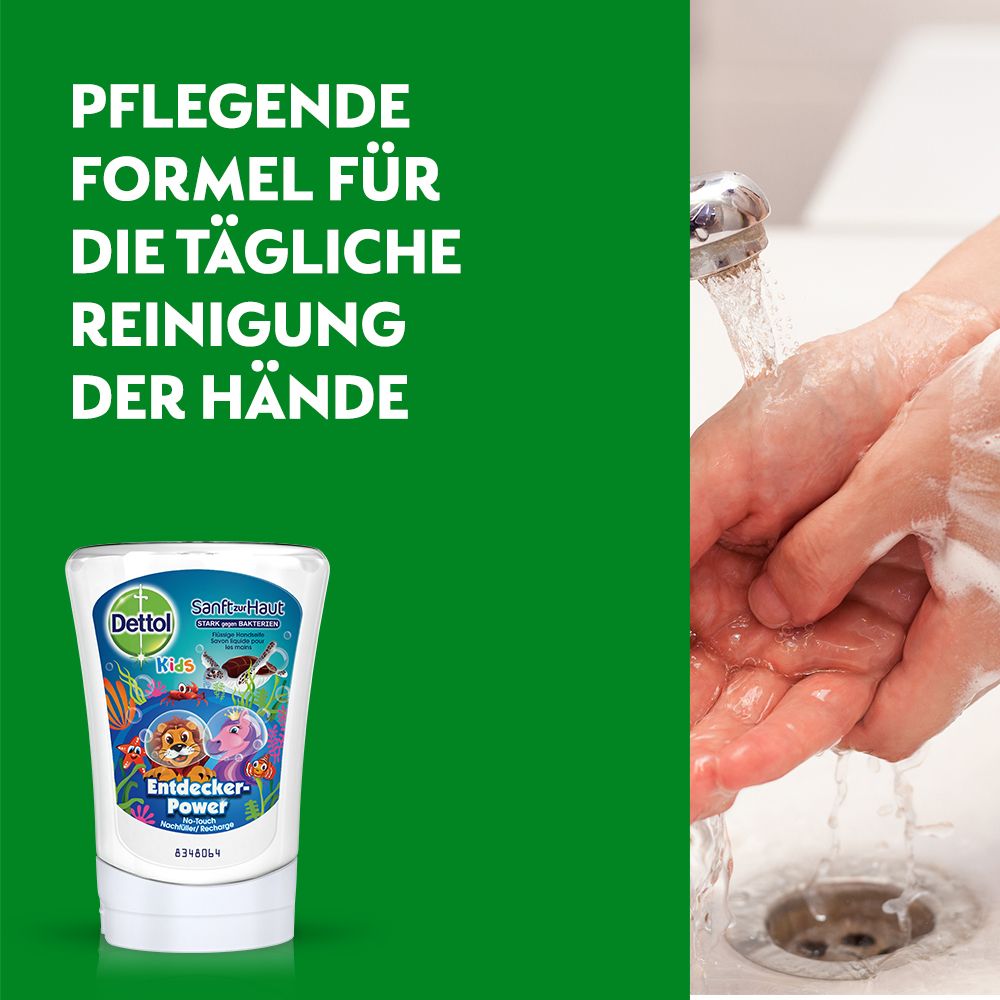 Werbebild mit Dettol No Touch Handseife und Händen unter fließendem Wasser. Text: Pflegende Formel für die tägliche Reinigung der Hände.