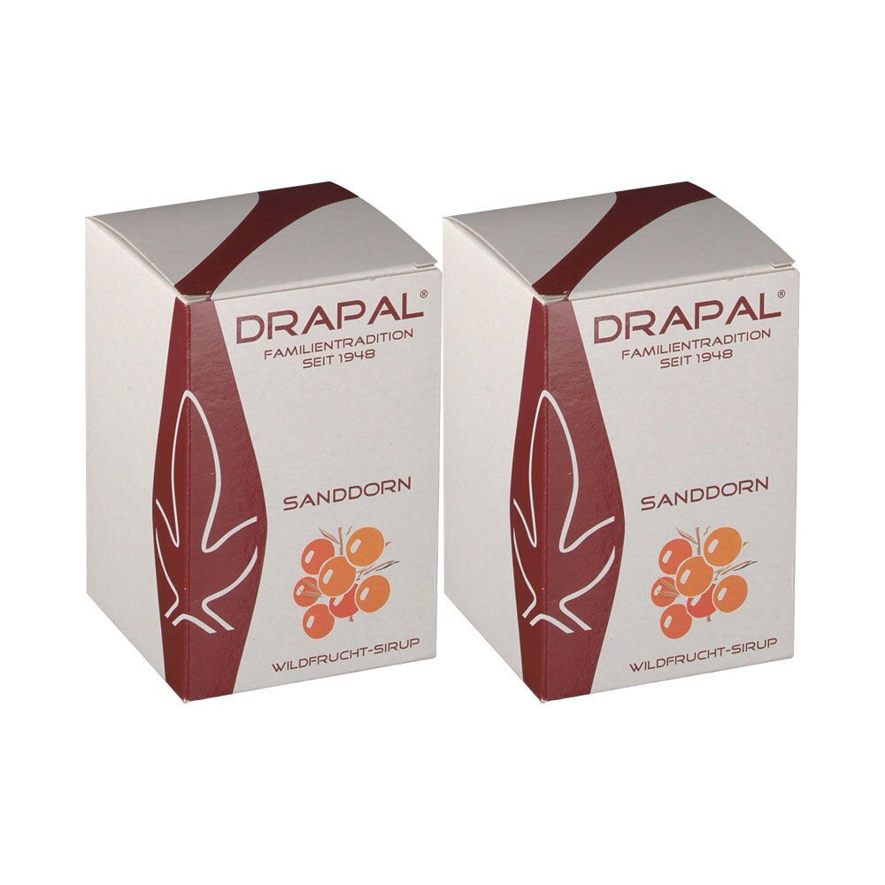 Zwei Kartons mit dem Produktnamen DRAPAL SANDDORN SIRUP. Aufdrucke: Familien Tradition, Sanddorn, Wildfrucht-Sirup.