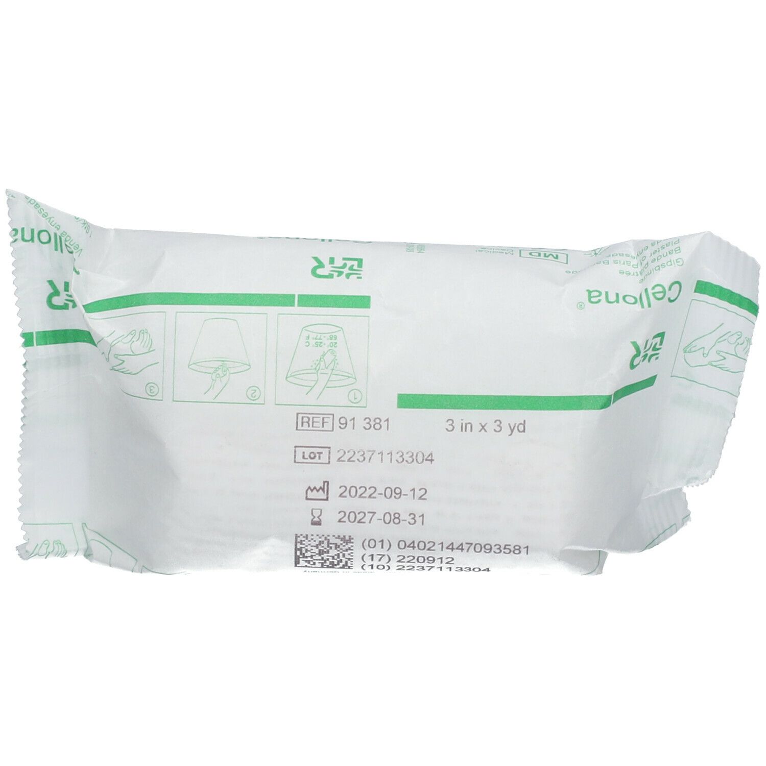 Emballage de bandage Cellona®. Emballage blanc avec détails verts. Informations produit, numéro de lot et date d'expiration imprimés.