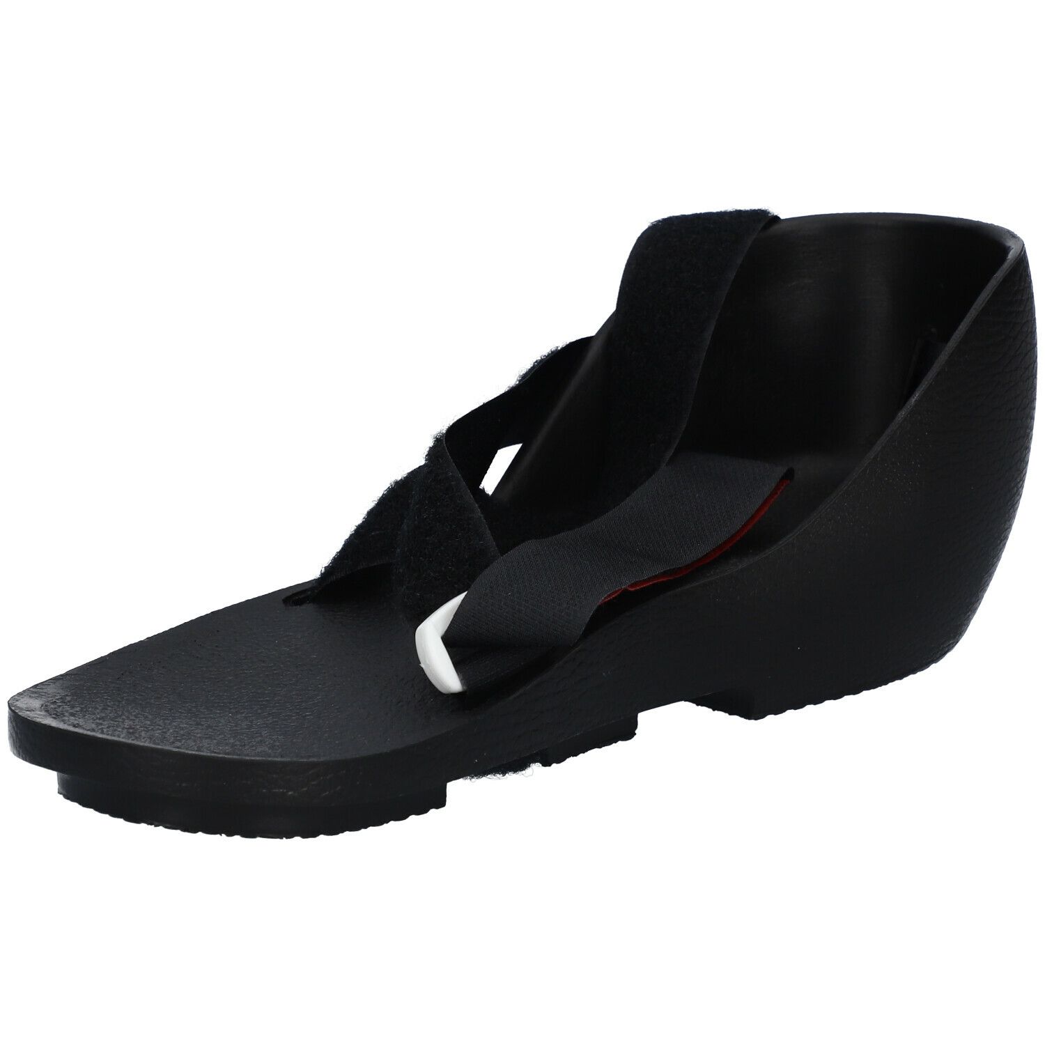 Chaussure noire, fermeture velcro, détail blanc. Vue de dessus.