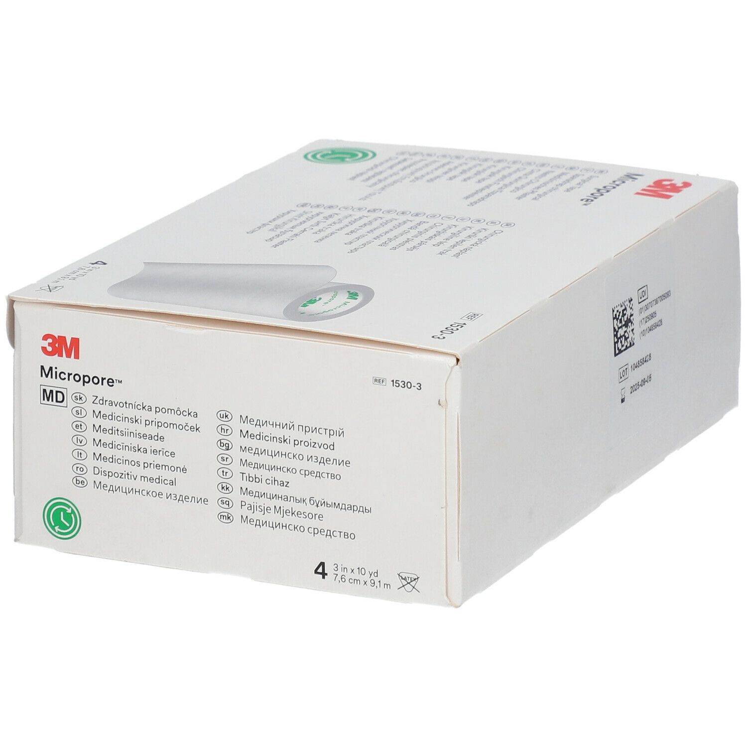 Boîte blanche 3M Micropore. Inscriptions: REF 1530-3, 4 rouleaux, 7,5 cm x 9,1 m. Logo MD.
