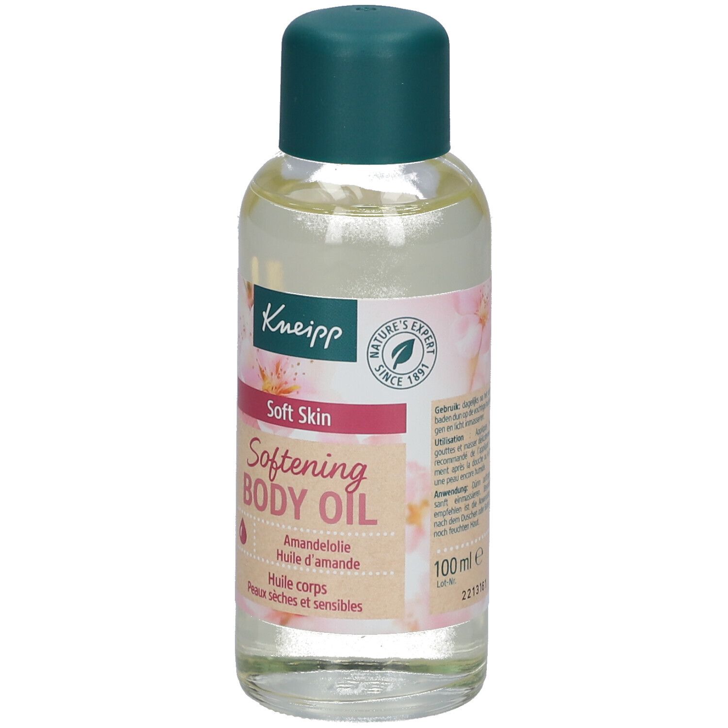 Flesje lichaamsolie met groene dop. Opschrift: Kneipp, Soft Skin, Softening Body Oil. Voor de droge en gevoelige huid. 100 ml.