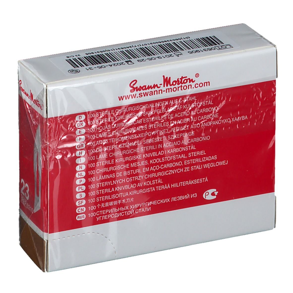 Rückseite der Verpackung mit chirurgischen Skalpellklingen. Mehrsprachige Produktinformationen. Rote und weiße Verpackung.