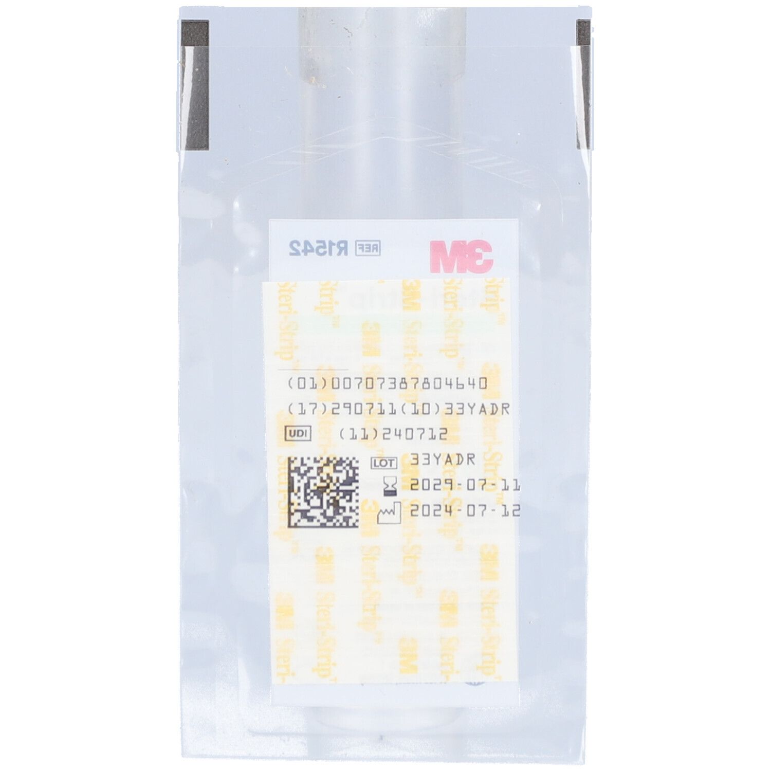 Transparente Verpackung mit 3M Steri-Strip. Etikett mit Chargennummer, Verfallsdatum und Barcode.