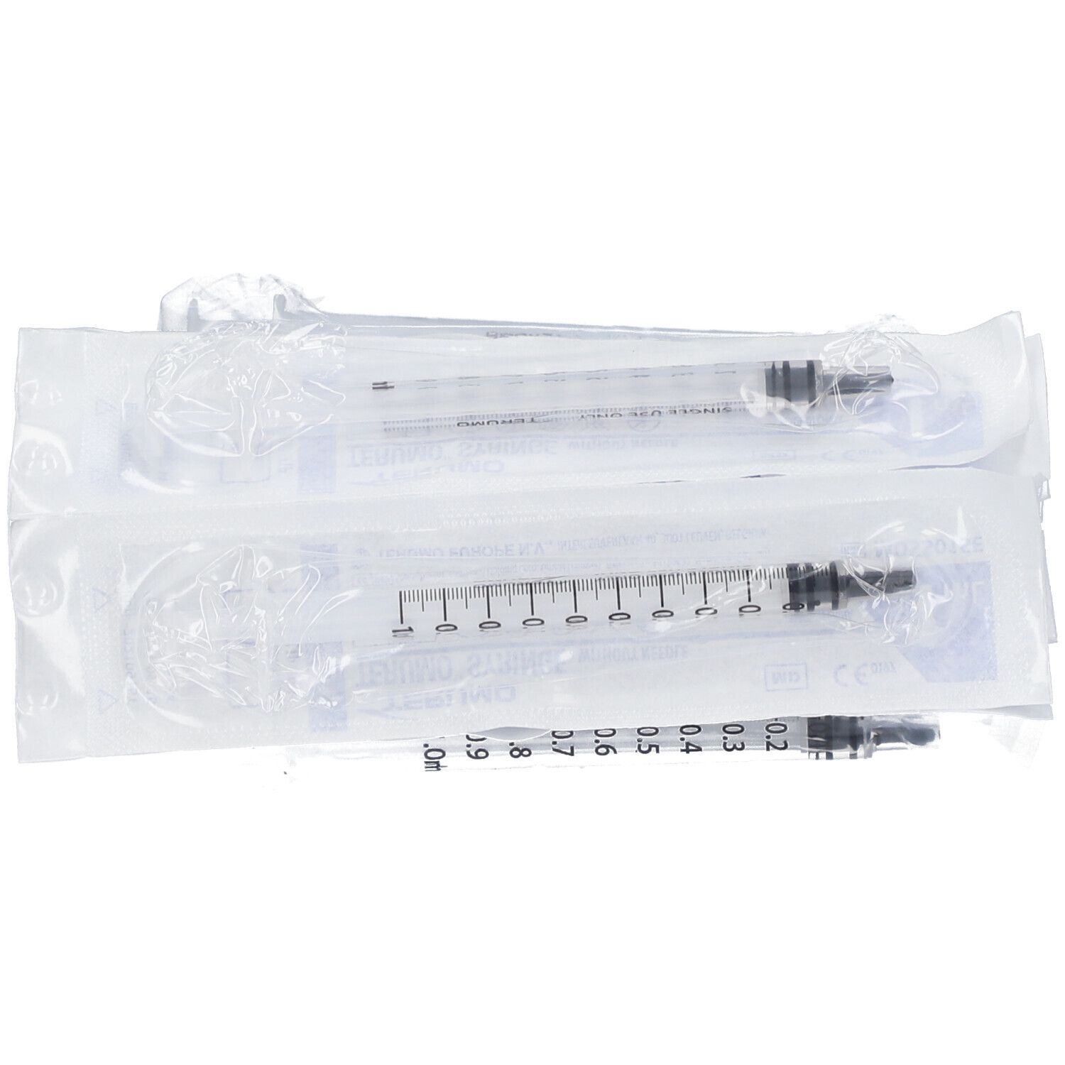 Zwei Spritzen in transparenter Verpackung. Skala von 0 bis 1 ml. Luer-Lock-Anschluss.
