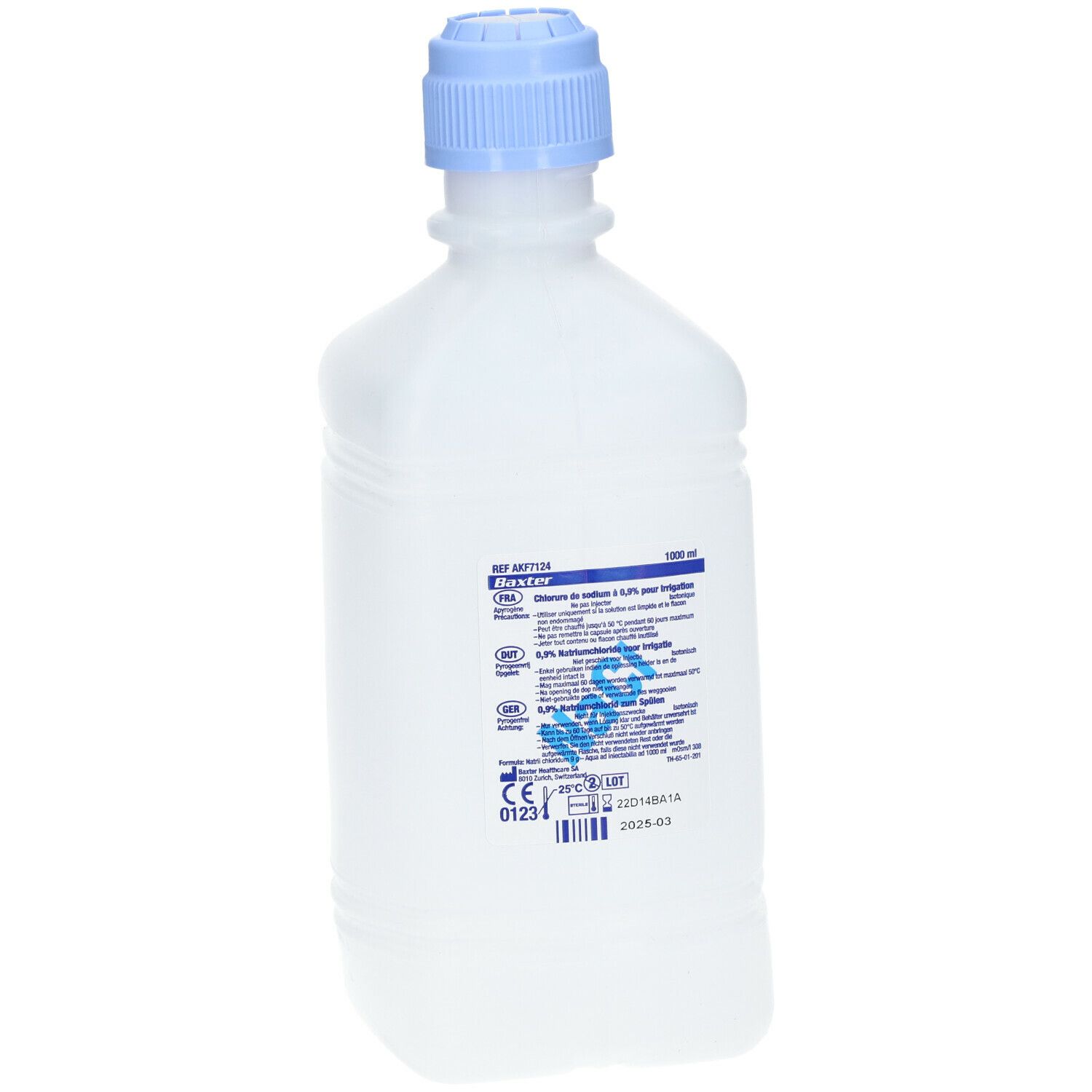 Fles met blauwe dop. Etiket met productinformatie. CE-markering en barcode.