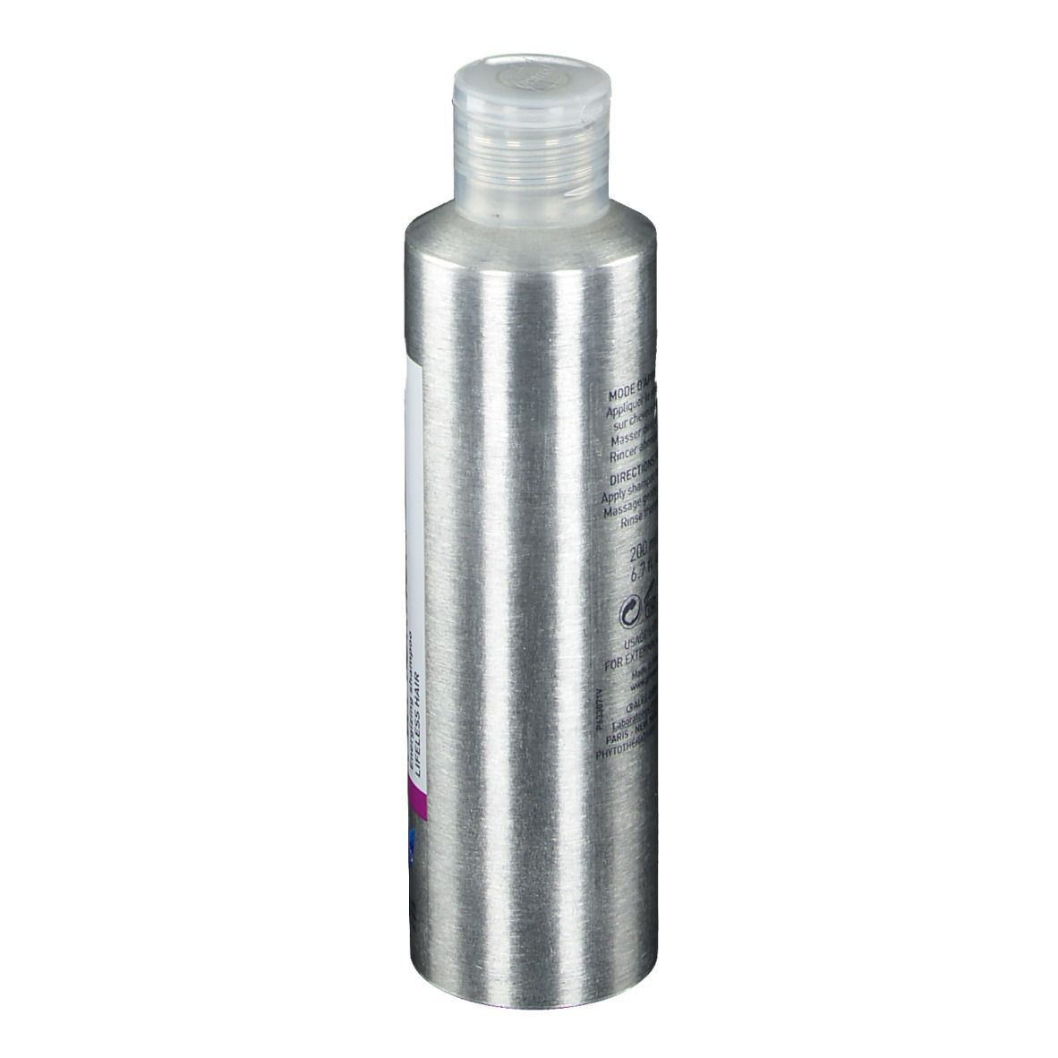 Flacon de shampooing argenté. Étiquette blanche avec texte sur le côté. Bouchon transparent. Dos avec texte.