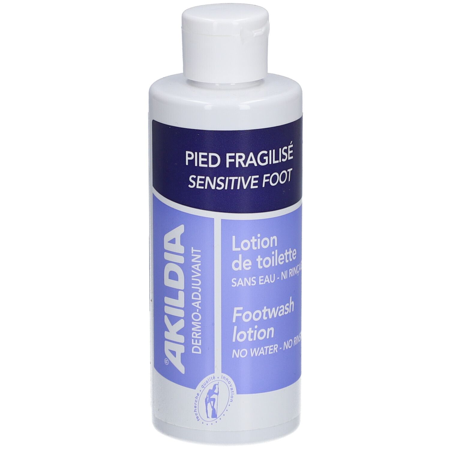 Flacon avec bouchon blanc. Inscriptions: AKILDIA, PIED FRAGILISÉ, SENSITIVE FOOT, Lotion de toilette, Footwash lotion.