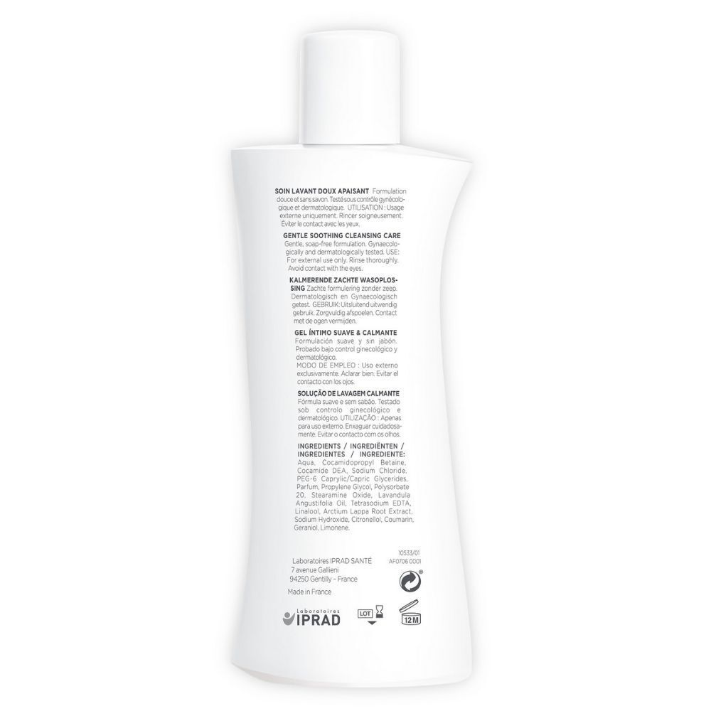 Achterkant witte Saforelle fles. Meertalige tekst. Ingrediënten en fabrikant informatie.