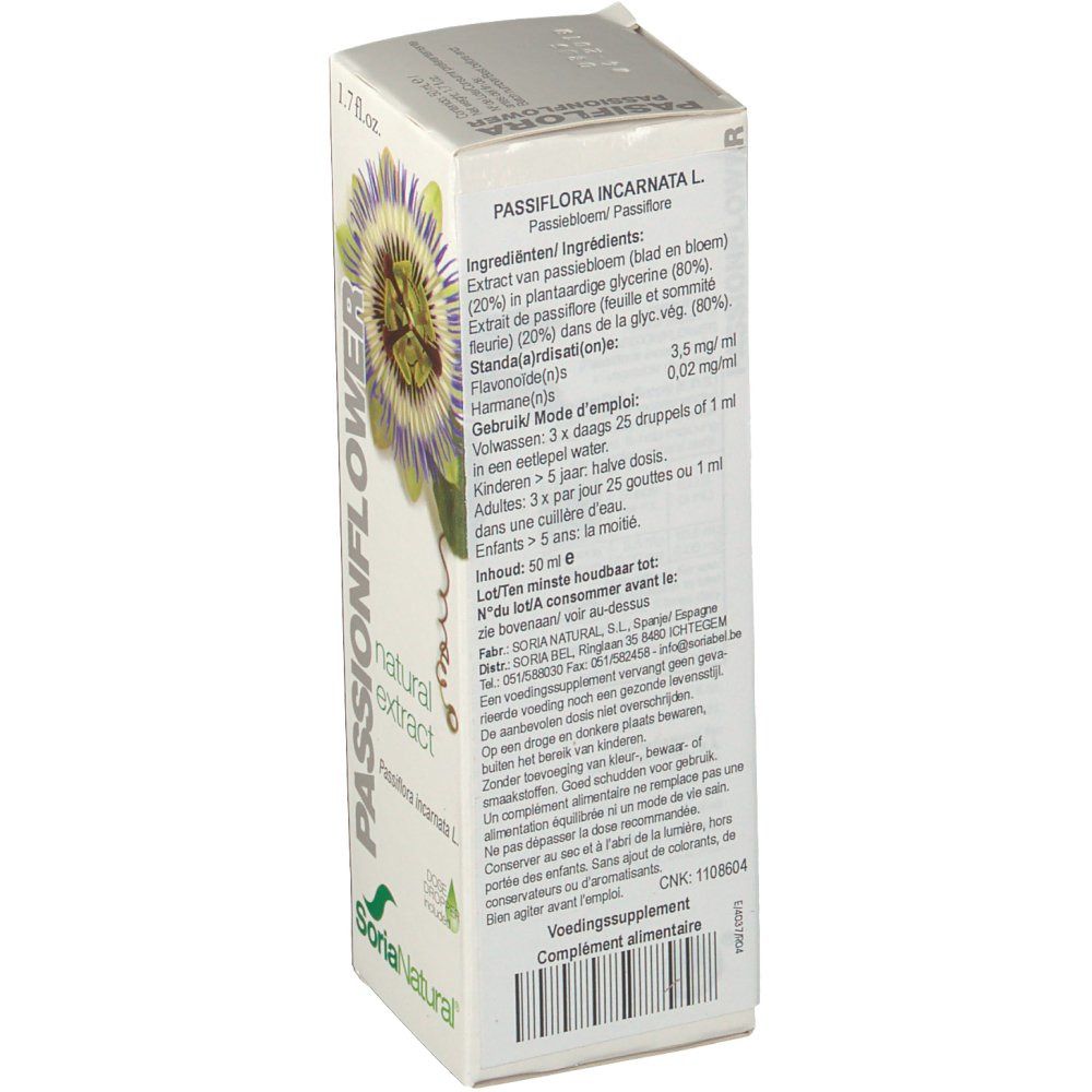 Doos met tekst. Bevat ingrediënten, gebruiksaanwijzing en fabrikantinfo. Merk: Soria Natural. Druppelaar inbegrepen.
