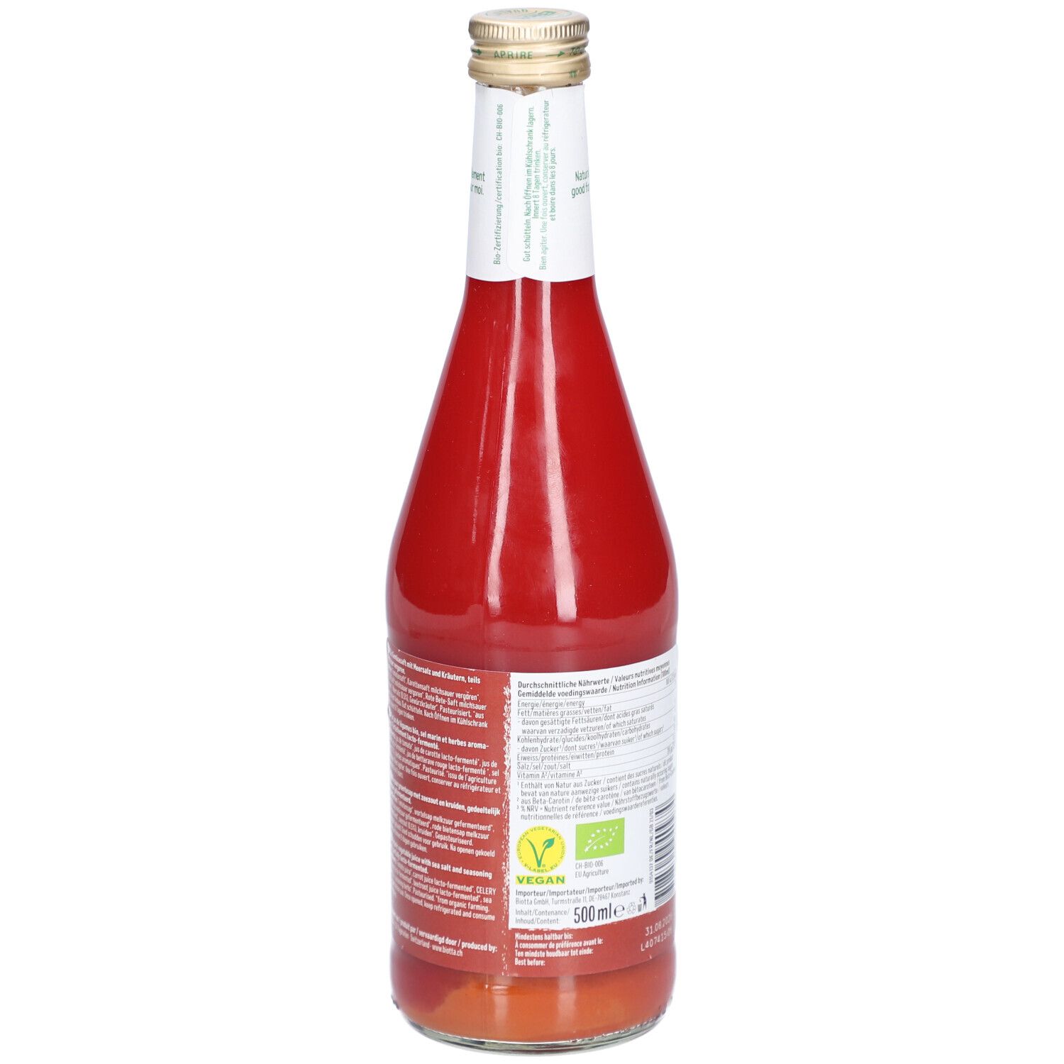Vue arrière de la bouteille de Biotta Cocktail de légumes. Étiquette avec informations nutritionnelles, label vegan et label bio.