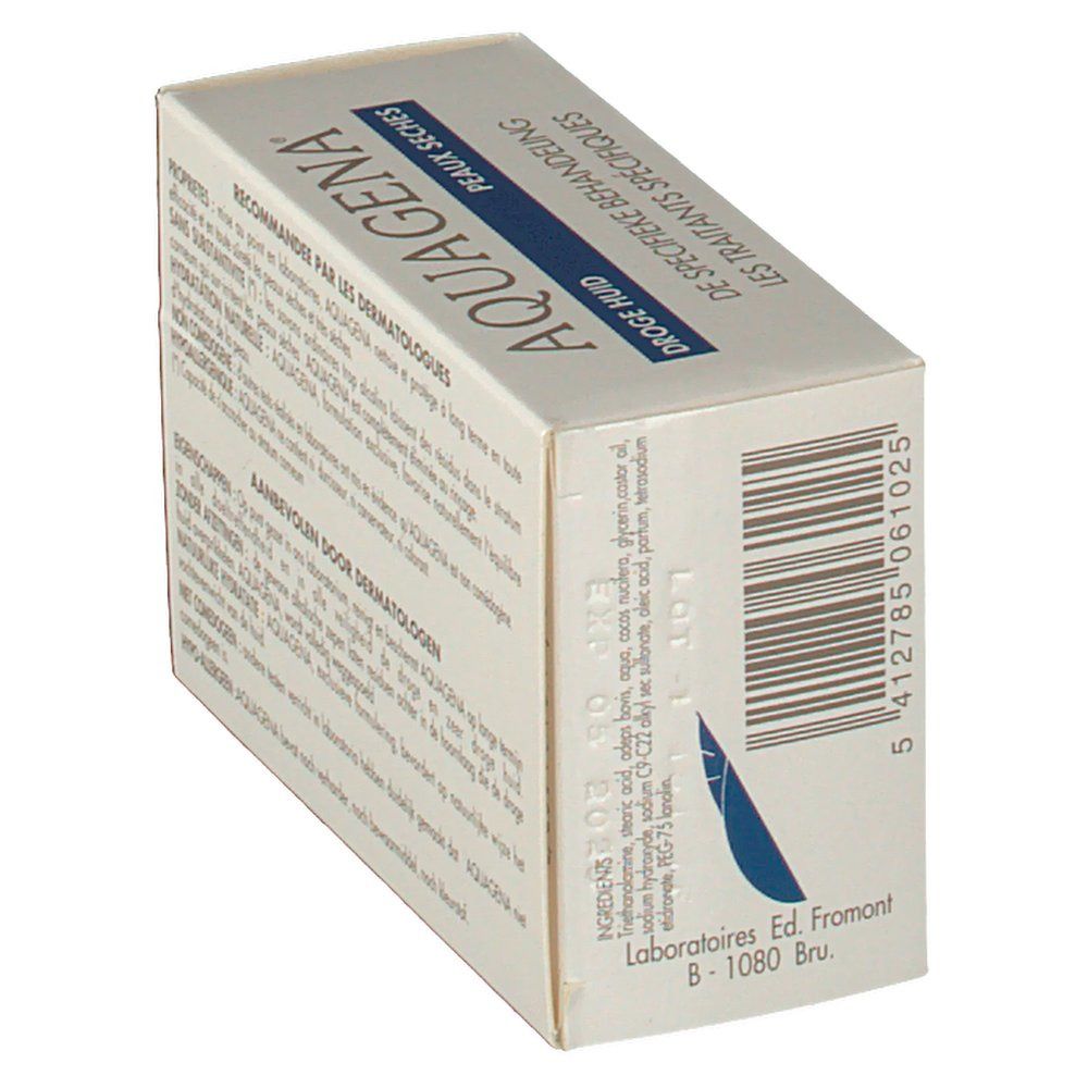 Zijkant van de verpakking van Aquagena Savon peaux sèches. Streepjescode, ingrediënten en adres fabrikant. Witte doos.